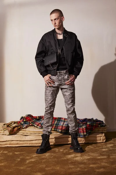 Look 47